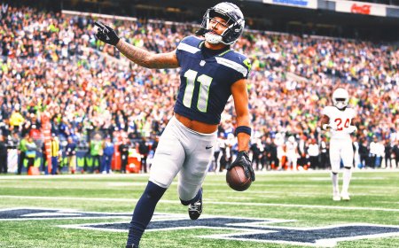 2025 NFL Week 3 Buzz: Jaxon Smith-Njigba, Tucker Kraft, Emeka Egbuka To Play