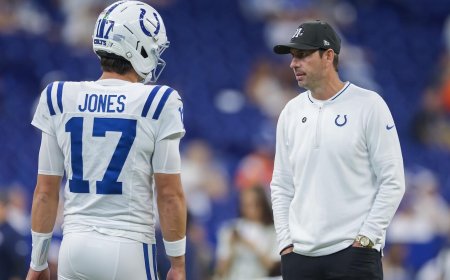 Colts' Shane Steichen says Daniel Jones' play is 'as good as it gets,' Indianapolis QB off to 3-0 start
