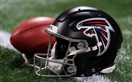 Falcons make staff changes after blowout loss to Panthers: OC Zac Robinson moves to sideline, WR coach fired