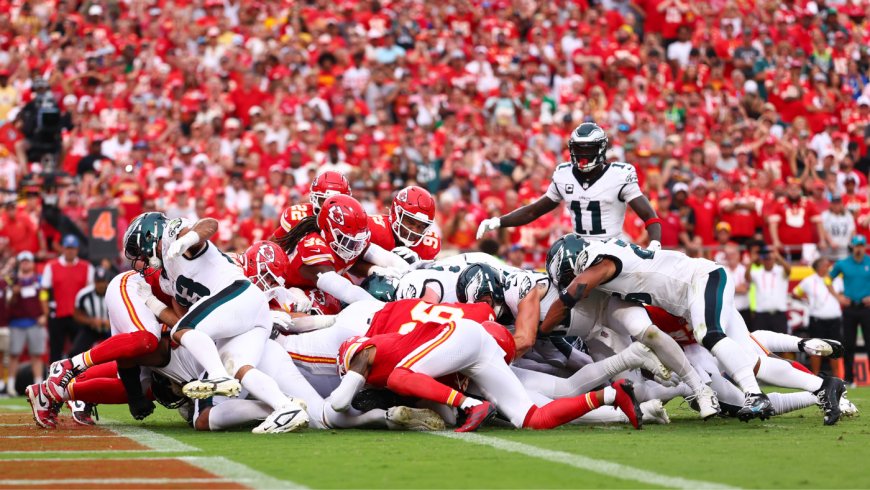 Eagles offensive linemen sound off on potential death of Tush Push: 'We might call it 18 times this week'