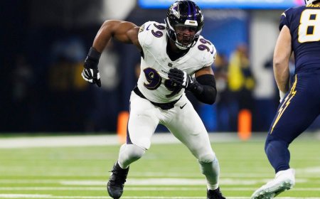 Ravens trade EDGE Odafe Oweh to Chargers for safety Alohi Gilman, late-round pick swap