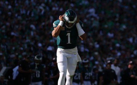 An identity crisis in Philadelphia: Eagles' offense showing major flaws, can Philly fix them?