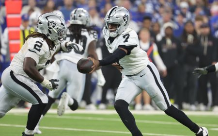 Titans vs. Raiders: Where to watch NFL Week 6, betting odds, promos, score prediction for Ward vs. Smith