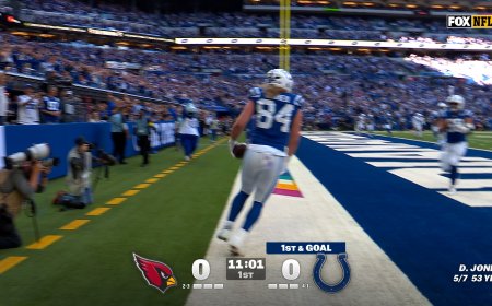 Daniel Jones connects with Tyler Warren for a eight-yard TD, giving Colts lead over Cardinals | NFL Highlights