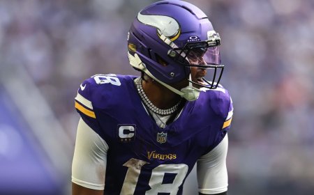 2025 Week 7 NFL score predictions, bets, odds, picks today: Expert reveals exact scores for all 15 matchups