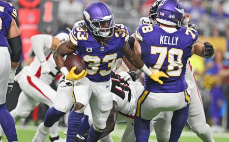 Aaron Jones injury update: Vikings designate RB to return from IR; could play vs. Chargers, per report