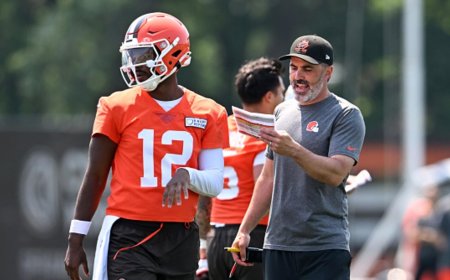 Shedeur Sanders not getting any first-team Browns practice reps despite promotion: Kevin Stefanski shares why