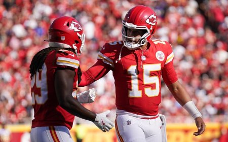 Chiefs vs. Commanders prediction, odds, time: 'Monday Night Football' picks from proven model