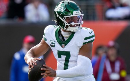 Aaron Glenn does not commit to Justin Fields at QB despite Jets' comeback win over Bengals