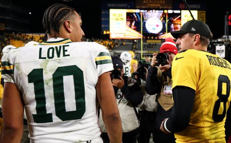 Aaron Rodgers loses first game vs. Packers; LSU's next steps after Brian Kelly; World Series returns Monday