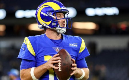 Vikings add new quarterback to practice squad in wake of Carson Wentz injury, J.J. McCarthy expected return