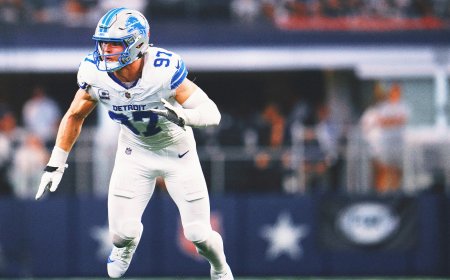 Aidan Hutchinson, Lions Agree to Extension With Record Guaranteed Money