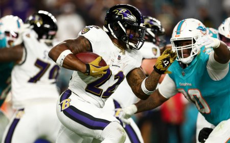 Ravens' Derrick Henry reaches another major career milestone vs. Dolphins on 'Thursday Night Football'