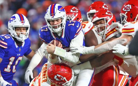 NFL Week 9 odds, predictions, expert picks: Can the Bills halt the Chiefs? Will Aaron Rodgers upset Colts?