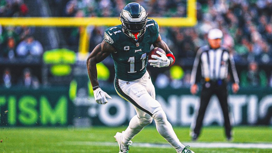 2025 NFL Week 5 Buzz: Eagles WRs A.J. Brown, DeVonta Smith Frustrated in Philly