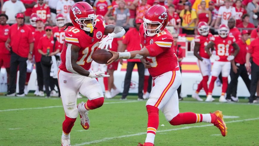 Use DraftKings promo code, get $200 bonus bets by targeting Chiefs-Jaguars MNF, Dodgers-Phillies MLB playoffs