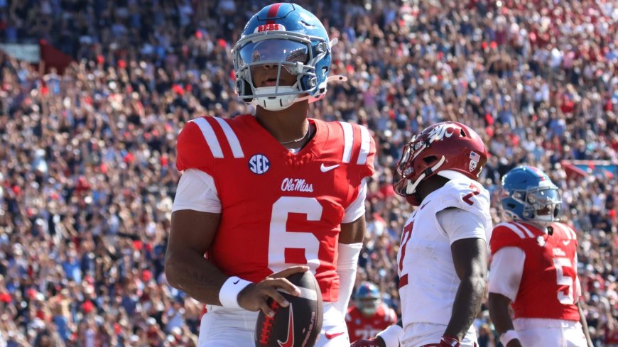 Today's top games to watch, best bets, odds: CFB Week 8, NHL and more