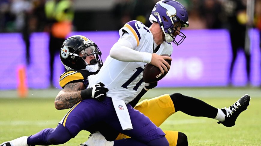 Did the Vikings botch their QB situation? Reassessing Minnesota's now-bumpy bet on J.J. McCarthy, backup plans