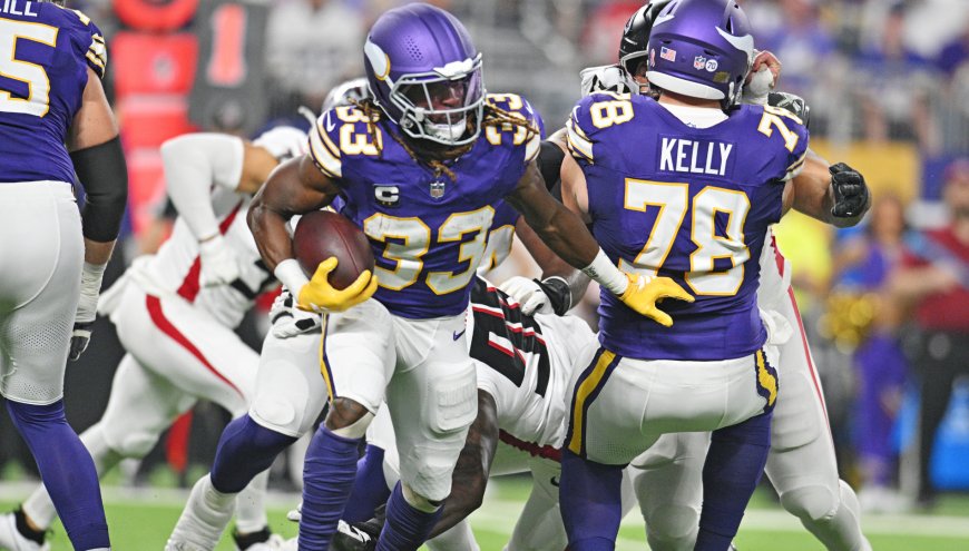 Aaron Jones injury update: Vikings designate RB to return from IR; could play vs. Chargers, per report