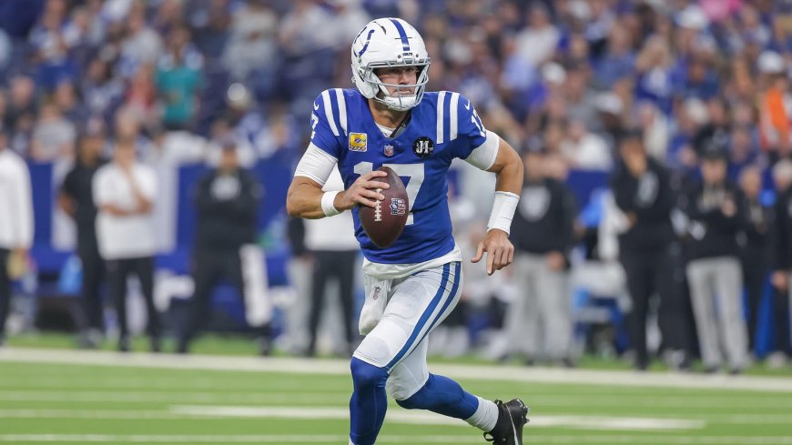 Self-learning AI releases NFL against the spread, over/under and money-line picks for every Week 8, 2025 game