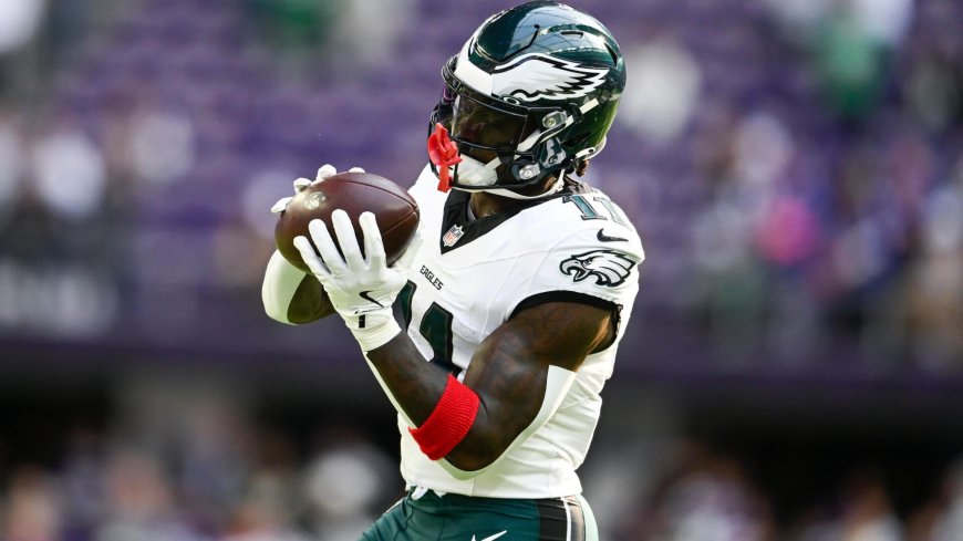 A.J. Brown trade rumors: Eagles not expected to deal star receiver as deadline nears, per report