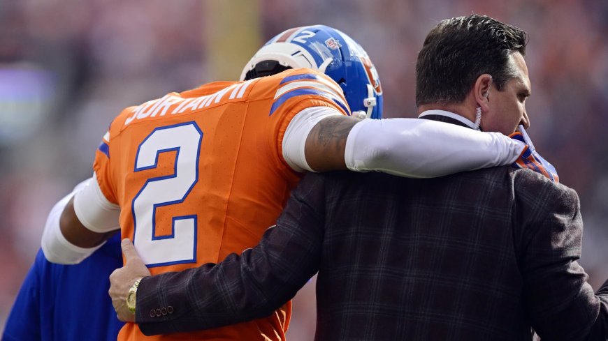 Reigning DPOY Patrick Surtain II leaves Broncos-Cowboys, ruled out with shoulder injury