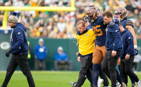 Tucker Kraft injury: Packers fear that talented TE suffered a torn ACL in stunning loss to Panthers