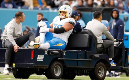 Joe Alt injury updates: Why Chargers' season may hinge on star left tackle's latest high-ankle sprain