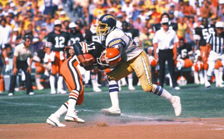 Woodrow Lowe, Alabama Star Linebacker and 11-Year Chargers Defender, Dies at 71