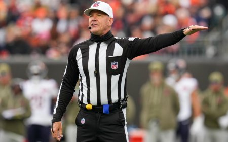 Officials botch overtime coin toss during Berlin matchup between Colts, Falcons