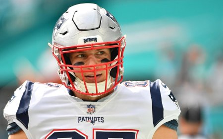 Rob Gronkowski to sign one-day contract with New England, retire as 'Patriot for life'