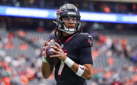 Texans rule out QB C.J. Stroud for Week 12 matchup vs. Bills, Davis Mills to make third straight start