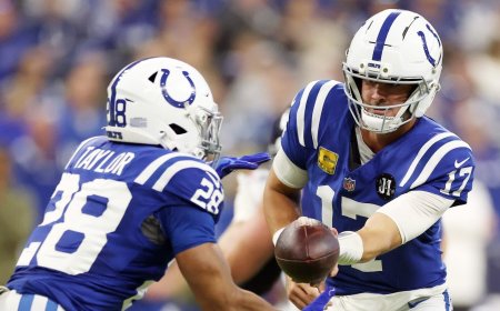 Daniel Jones makes Colts teammate Jonathan Taylor's case for 2025 NFL MVP