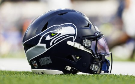LOOK: Seahawks to wear helmet sticker to honor Hall of Fame safety Kenny Easley for the rest of the season