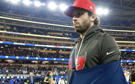 Baker Mayfield injury updates: Bucs QB suffers low-grade strain in non-throwing shoulder, per report
