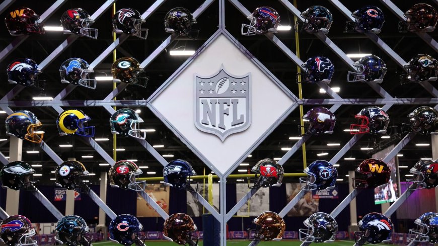 Buy, sell or hold? What every NFL team should do before the 2025 trade deadline