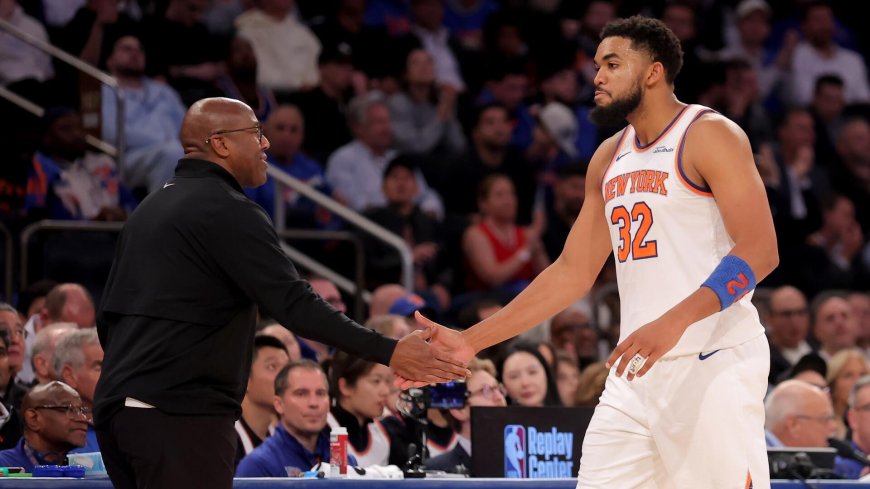 Today's early best bets to target: Friday's top sports picks for Knicks vs. Heat, Louisville vs. Clemson, more