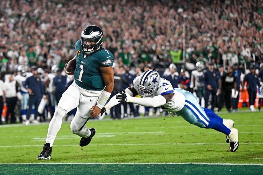 What game is Tom Brady calling today? Week 12 schedule