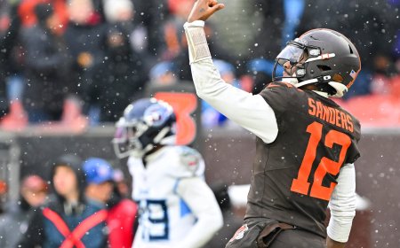 Shedeur Sanders vs. Cam Ward: Breaking down the rookie quarterbacks' performances in wild Week 14 game