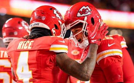 Best betting apps, NFL sportsbooks promos for Sunday Night Football: How, where to bet Chiefs vs. Texans