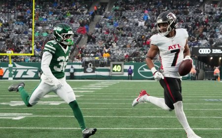 Buccaneers vs. Falcons SGP: 'Thursday Night Football' same-game parlay picks, props by SportsLine AI Model