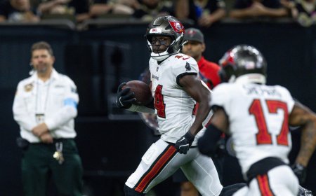 Buccaneers vs. Falcons prediction, odds, start time: Week 15 'Thursday Night Football' picks by advanced model