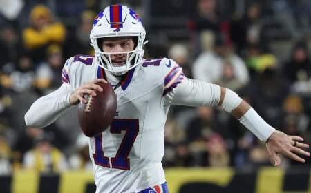 NFL Week 15 odds, predictions, expert picks: Who gets the edge in Bills-Patriots? Can Chiefs bounce back?