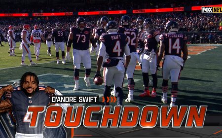 D'Andre Swift rushes for 6-yard TD, giving Bears' lead over Browns | NFL Highlights