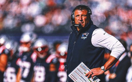 2025 NFL Coach of the Year Odds: Mike Vrabel Favored, Mike Macdonald Closing Gap