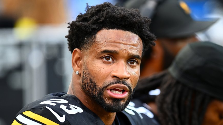 Darius Slay will not report to Bills after being claimed off waivers; former Pro Bowl CB 'will take time away'
