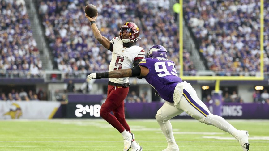 Commanders QB Jayden Daniels avoids long-term injury after leaving Vikings game; status uncertain for Week 15